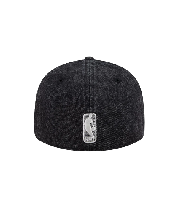 The New Era Miami HEAT 5950 Logo Fitted Hat is a black, low profile cap with a white Miami Heat logo on the front and a gold sticker on the curved brim, shown against a plain white background.