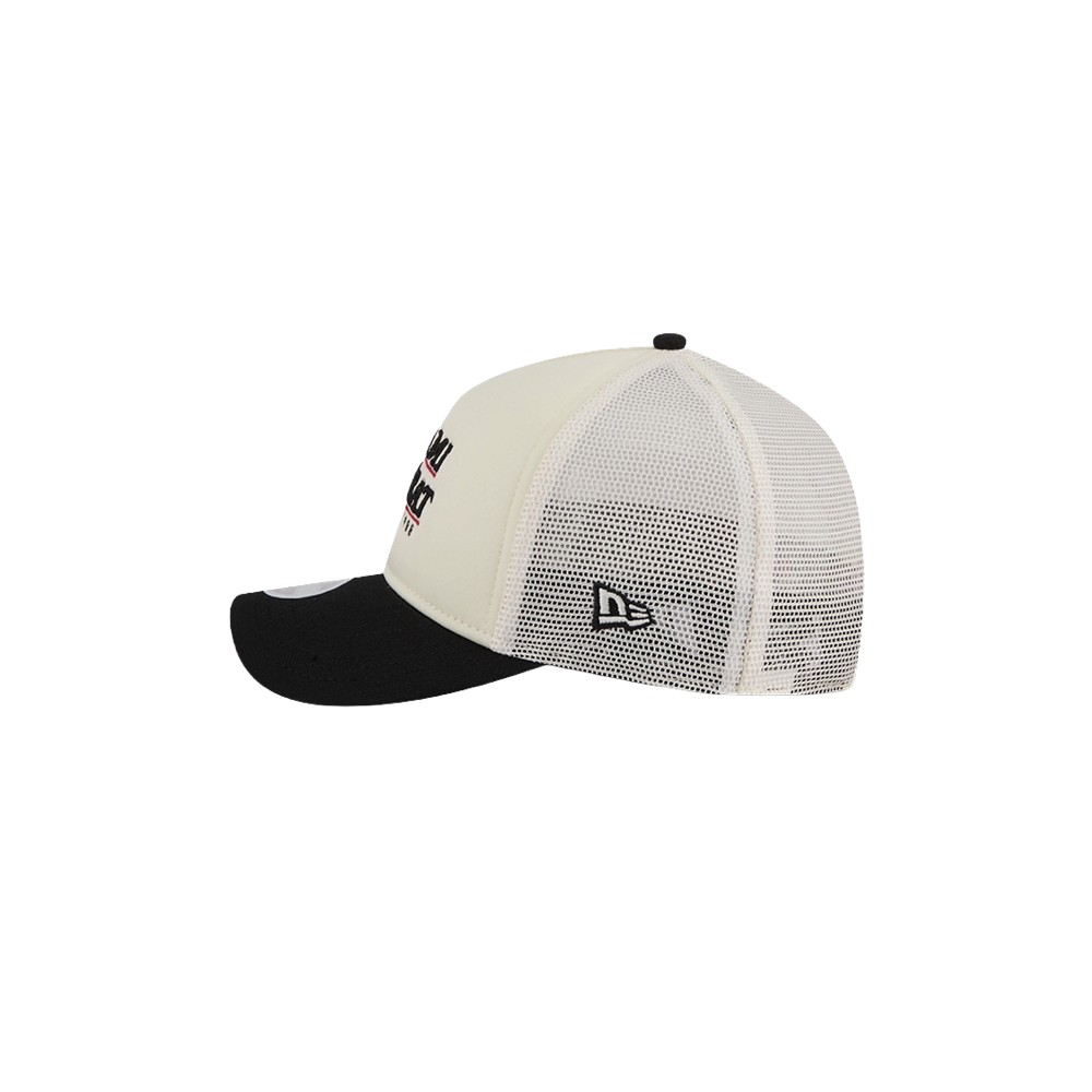A side view of the New Era Miami HEAT Retro A-Frame Snapback by New Era, featuring a white mesh back, solid white front panel, and black curved brim. The hat displays the New Era logo embroidered on the mesh side.