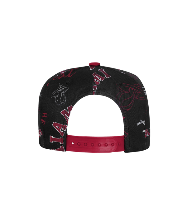 The Outerstuff Miami HEAT Youth Hooper Snapback features a black polyester build with red and white team logos all over. This flat-brim, one-size-fits-most cap is spot clean only and displayed on a plain white background.