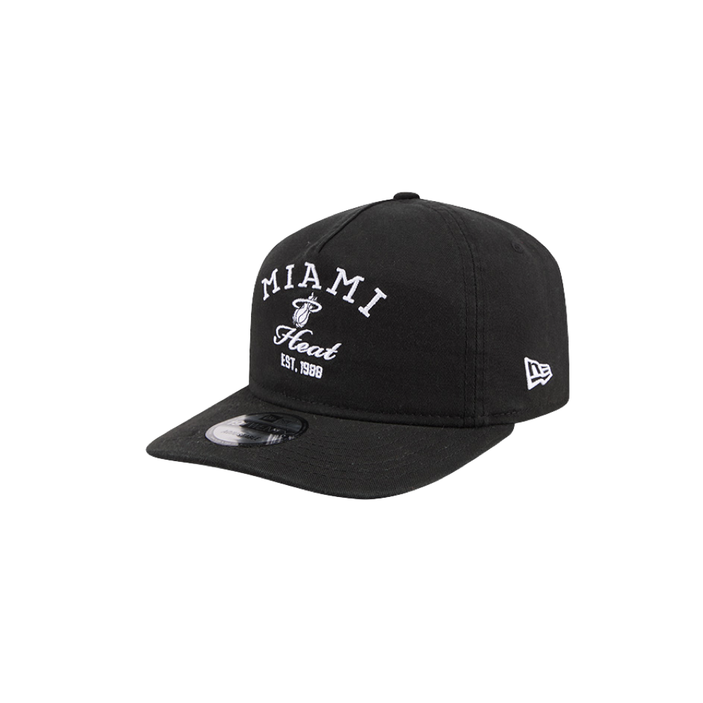 The New Era Miami HEAT Stacked Snapback is a black cap with “MIAMI Heat EST. 1988” embroidered in white on the front, a pre-curved visor, and a small white New Era logo on the left side, shown on a plain white background.