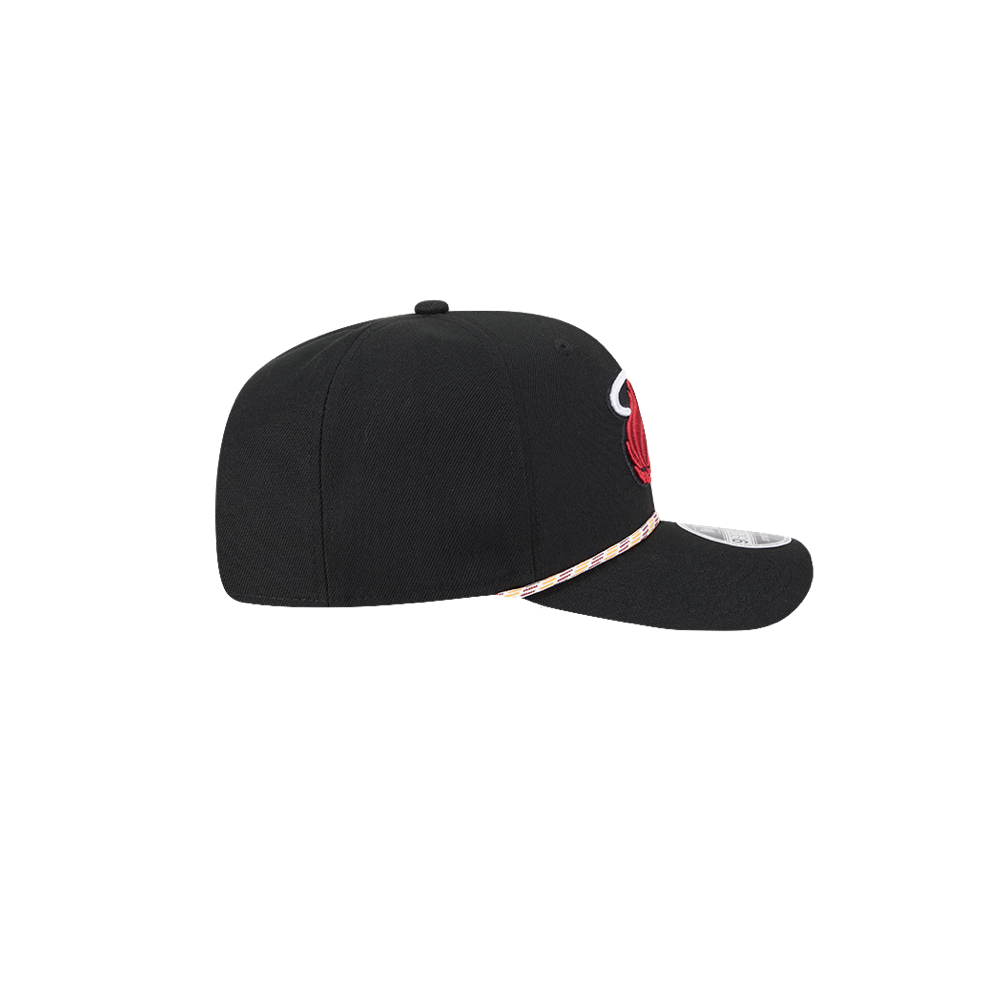 A black New Era Miami HEAT Multi-Color Rope Snapback is shown from the side, featuring an embroidered red logo on the front panel, a circular sticker on the brim, and moisture-wicking comfort. The background is plain white.