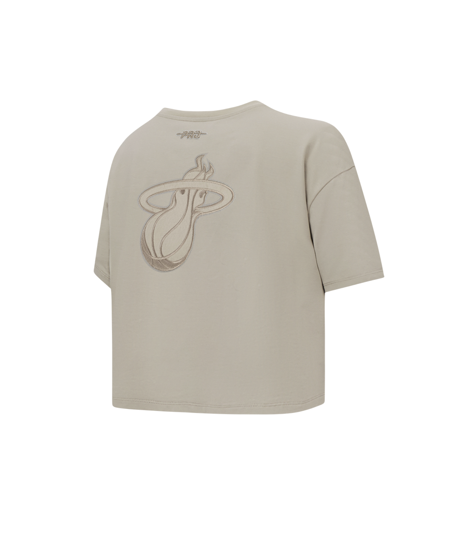 The Pro Standard Miami HEAT Original Vice Nights Beige Women's Boxy Tee features a cropped fit, short sleeves, and a flaming basketball line art on the back. Made from cotton spandex. Wash with like colors to maintain quality.