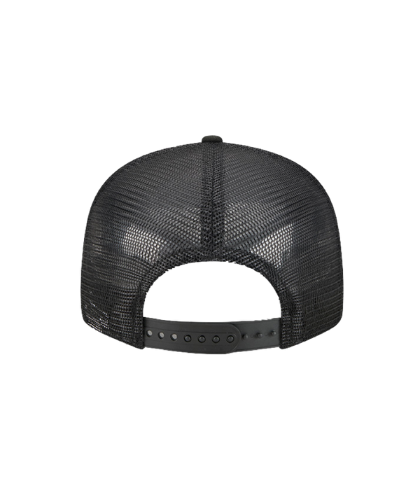 Gray and black New Era snapback cap with cork Miami HEAT logo patch on front. - New Era Miami HEAT Cork Trucker Snapback