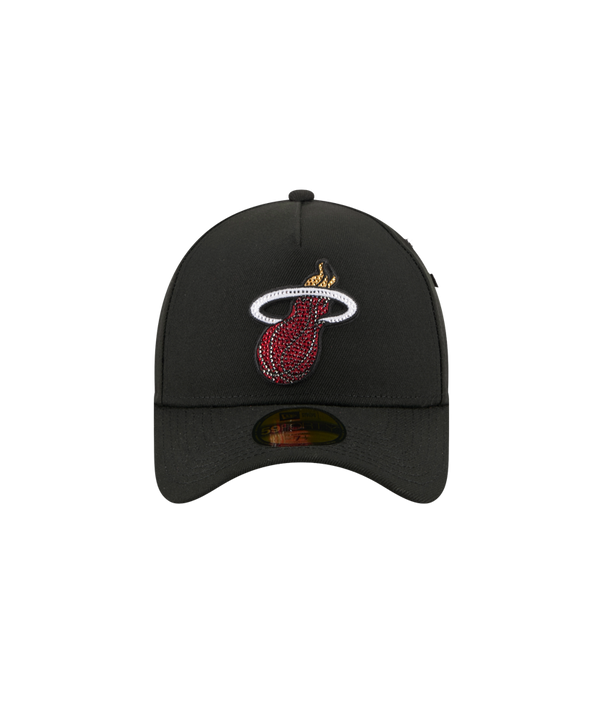 The New Era Miami HEAT 2026 Draft Fitted cap is a black polyester baseball hat with the iconic flaming basketball logo on the front. Spot clean for best results.