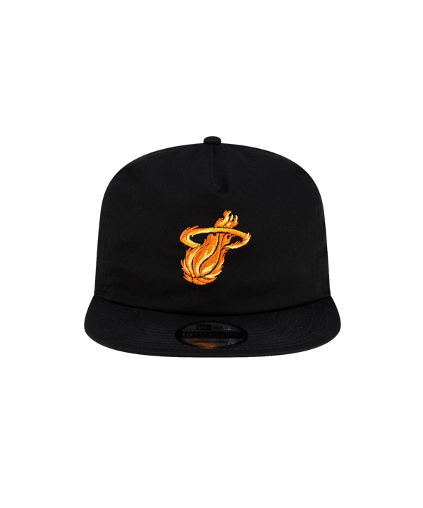 Black Court Culture x New Era Palm n’ Flame snapback cap featuring an embroidered orange flame-engulfed basketball logo on the front.