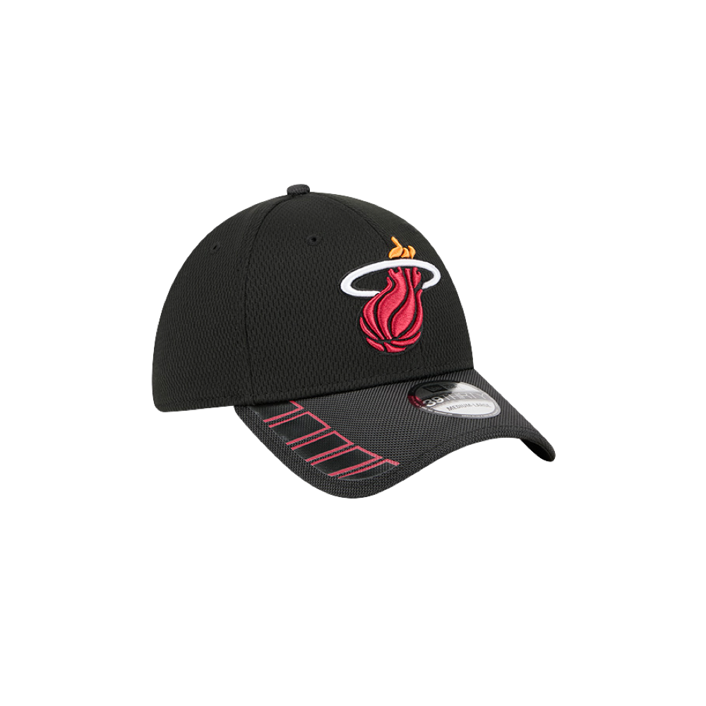 Black New Era Miami HEAT Flex Fit hat with red and white team logo on front and red accents on brim. - New Era Miami HEAT Hit Flex Fit Hat