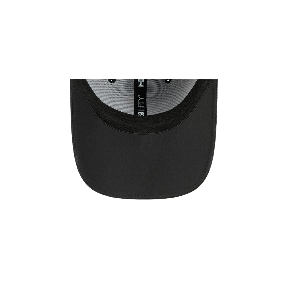 Black New Era Miami HEAT flex fit hat with curved brim and fitted sizing bands inside. - New Era Miami HEAT Hit Flex Fit Hat