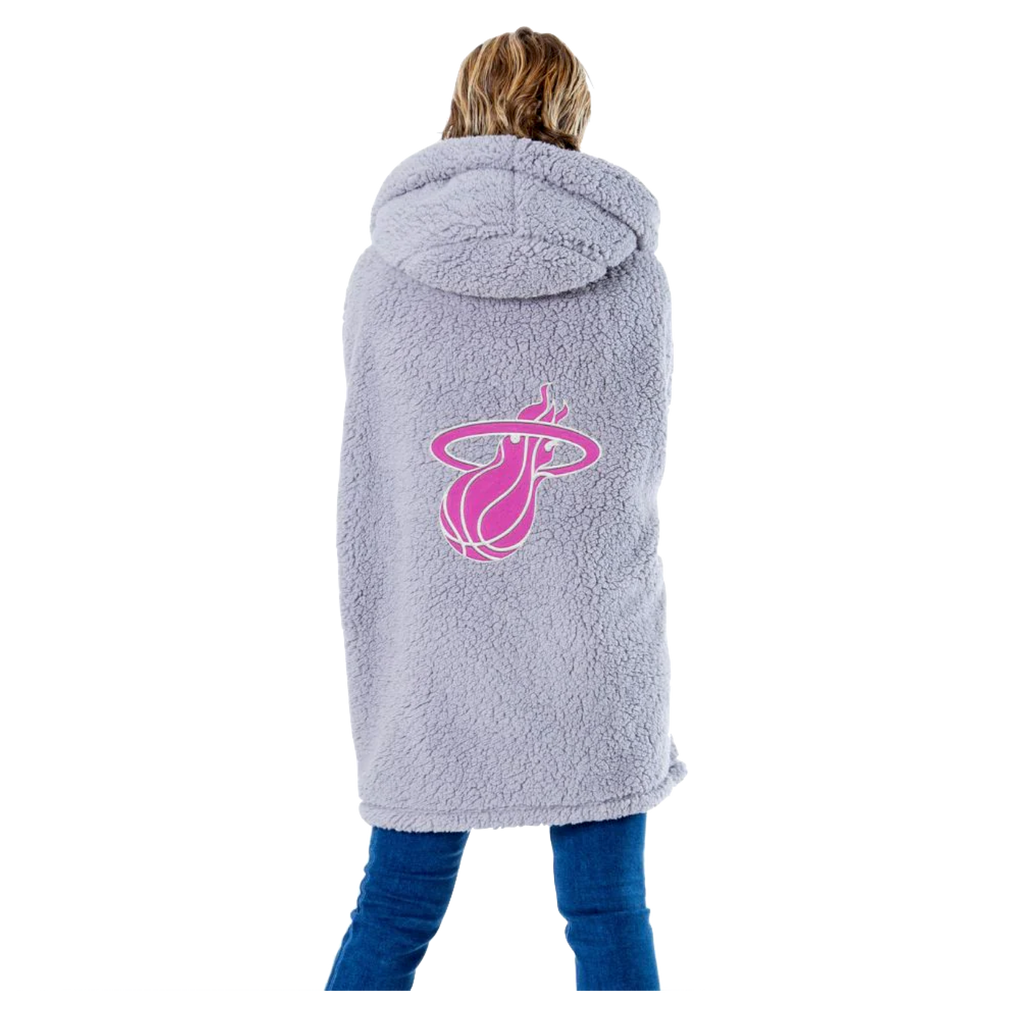 Jill Martin Miami HEAT Lounger | Miami HEAT | Home