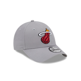 New Era Miami HEAT Structured Grey Snapback Hat - 3