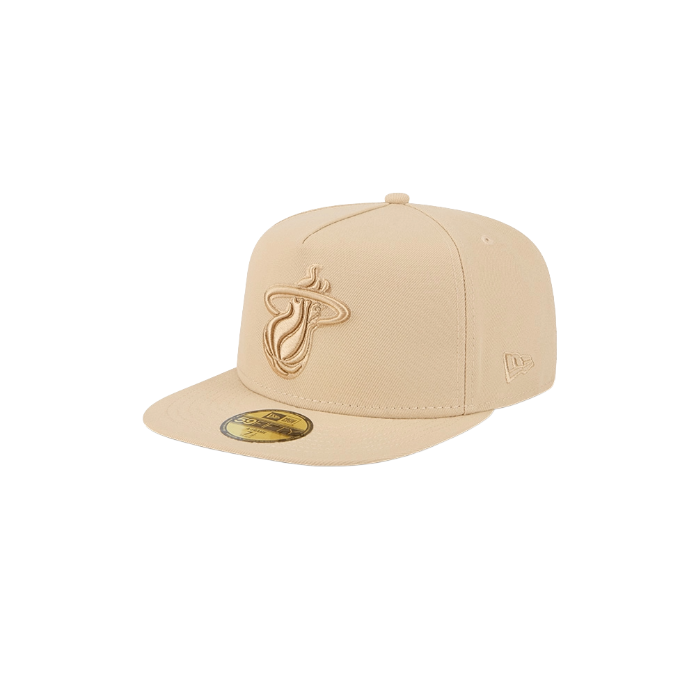 Tan fitted cap with raised Miami HEAT logo on front, flat brim, structured crown. - New Era Miami HEAT Tan Fitted Hat