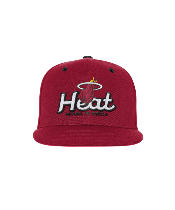 The Outerstuff Miami HEAT Red Script Youth Snapback features the Miami Heat logo and 
