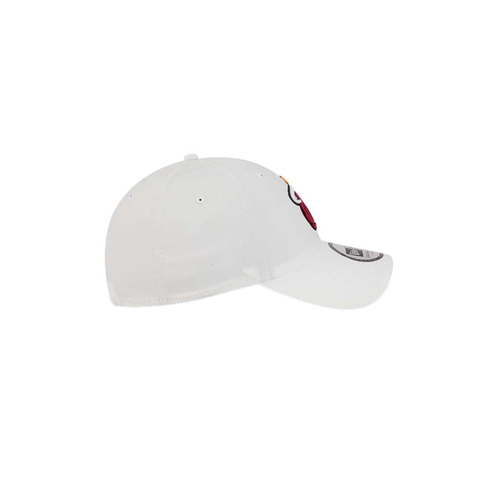 The New Era Miami HEAT Ripstop Dad Hat by New Era is a white polyester, one-size hat with part of a colorful logo at the front, shown side-on against a plain white background. Easy to spot clean, it’s perfect for everyday wear.