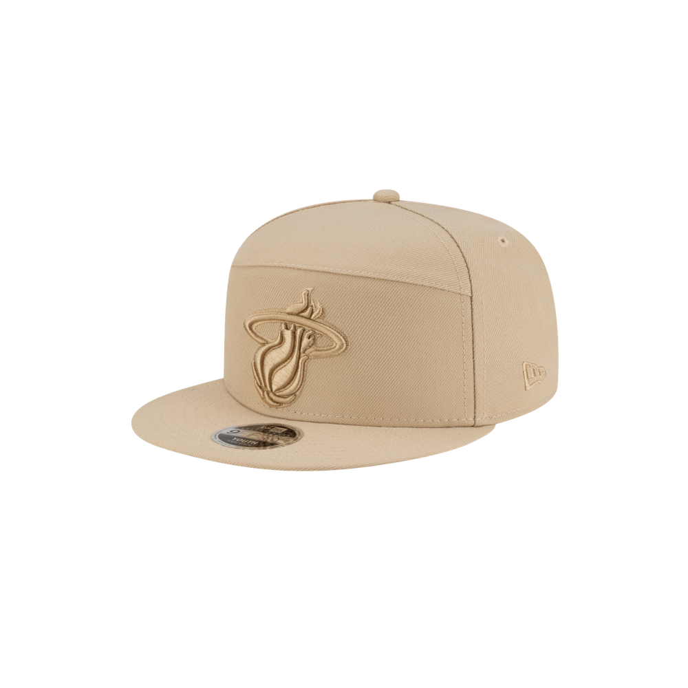 The New Era Miami HEAT Tan Youth Snapback features the team logo on the front, a New Era logo on the side, a flat brim, and an adjustable fit. Made from polyester, it's easy to spot clean and perfect for everyday wear.