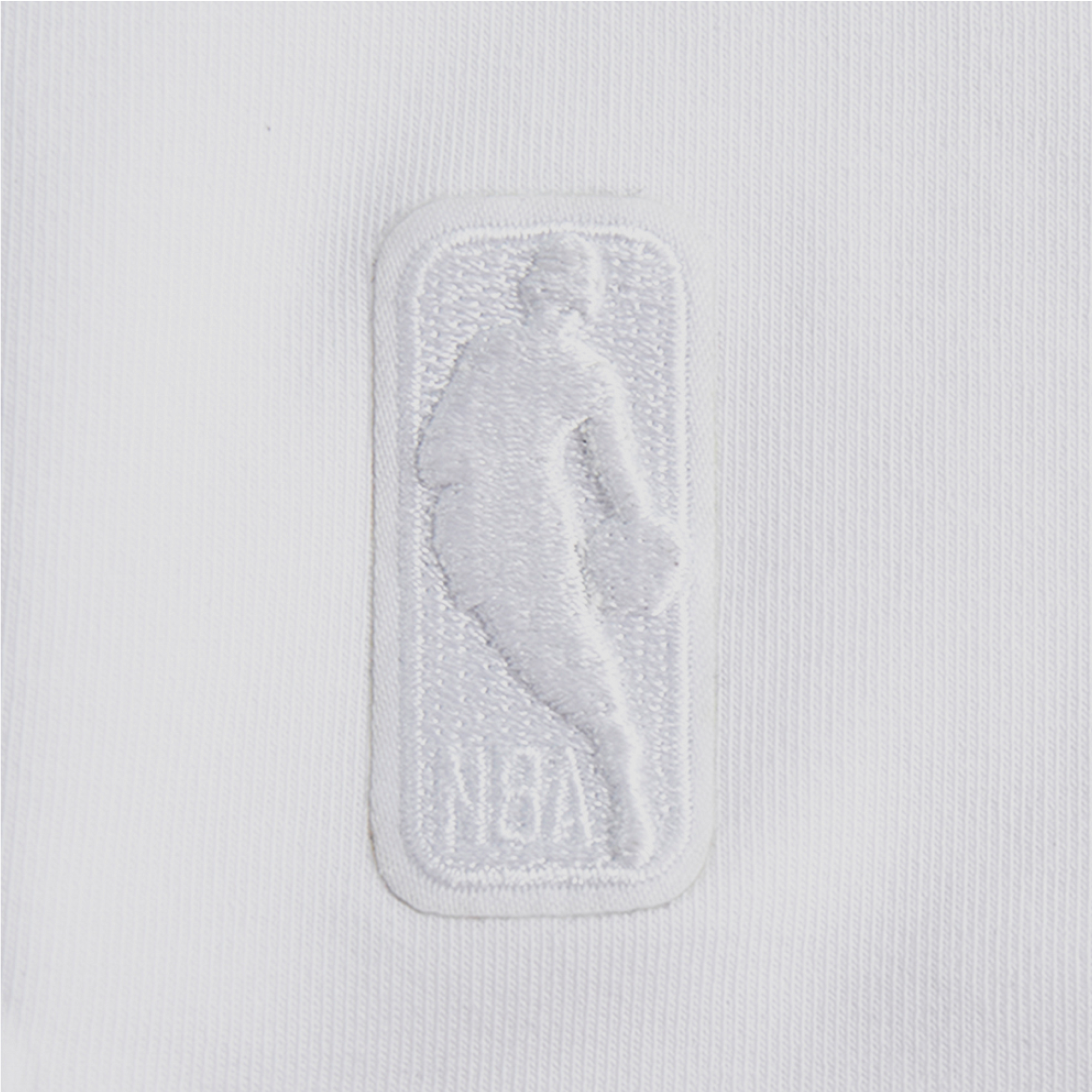 The Pro Standard Miami HEAT Hologram Women's Tank features a white embroidered NBA logo of a dribbling player, stitched on washable cotton blend fabric for a standard fit.