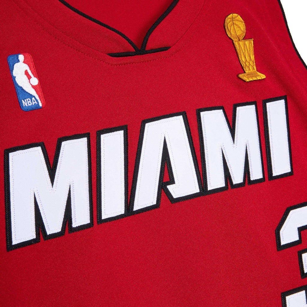 Maillot vintage USA Basketball Heat James #6 (D'occasion) à La Chaux-de Maillot vintage USA Basketball Heat James #6 (D'occasion) à La Chaux-de